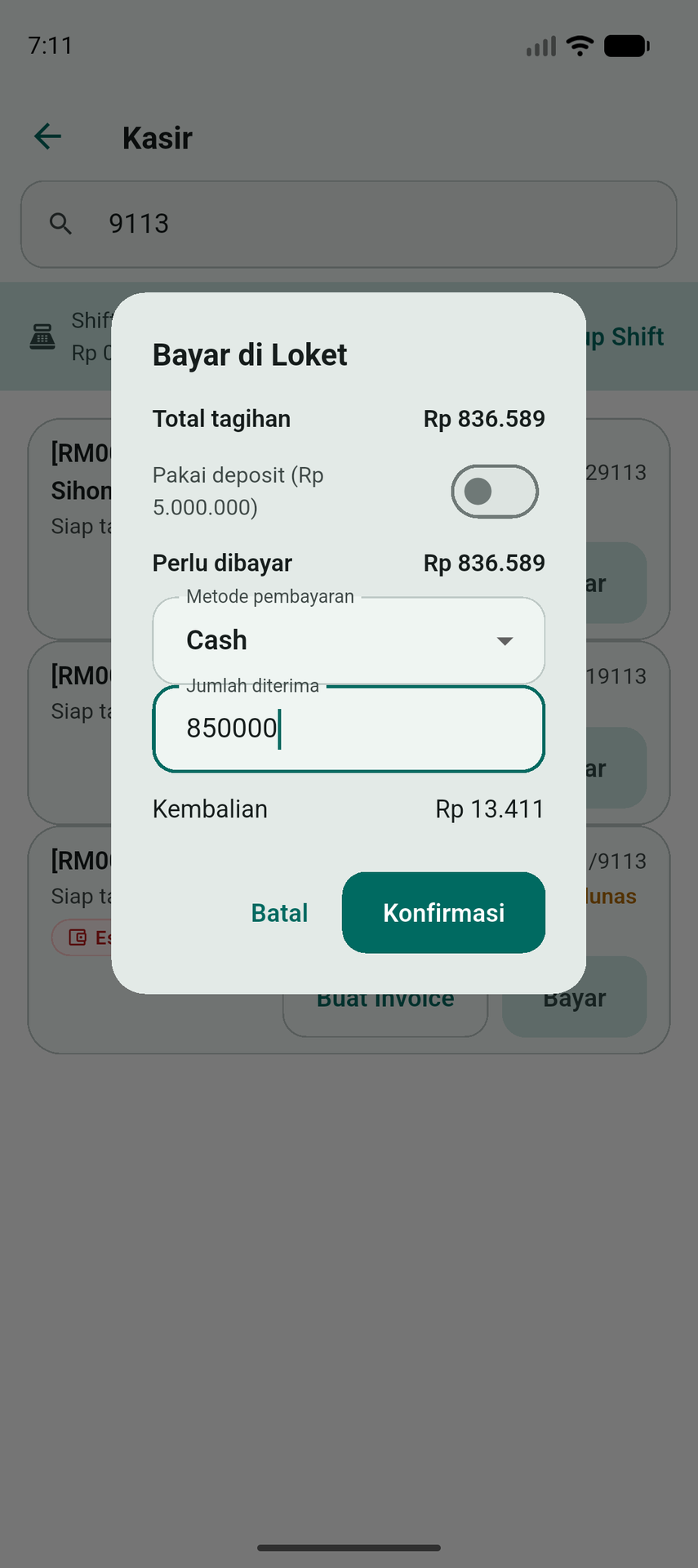 Kasir: pakai deposit atau tunai/bank, kembalian terhitung otomatis